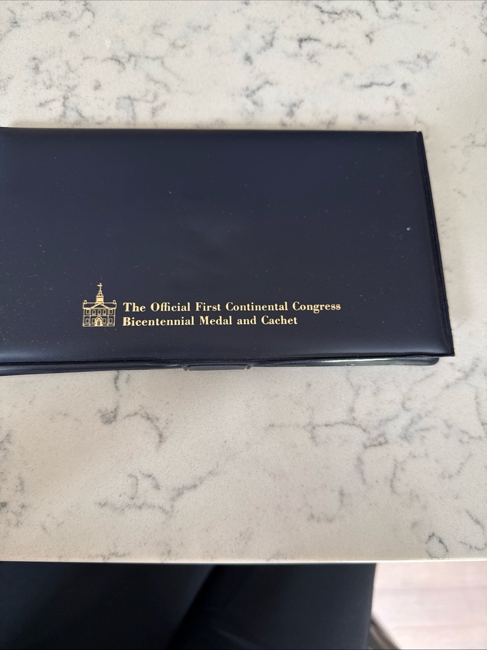Commemorative medal cache collectable bicentennial medal